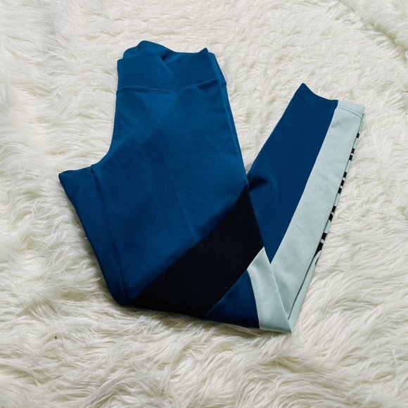 Adidas Women's Climalite Designed 2 Move Colorblock Tights Blue Black Size S - Picture 2 of 12